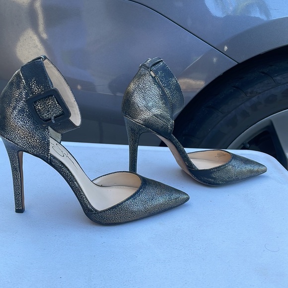 Jessica Simpson’s heels size 8 - Picture 5 of 8